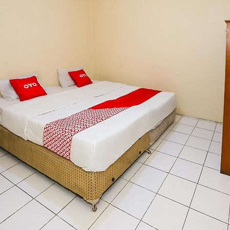 Capital O 93349 Hotel Gondangdia بوكور المظهر الخارجي الصورة